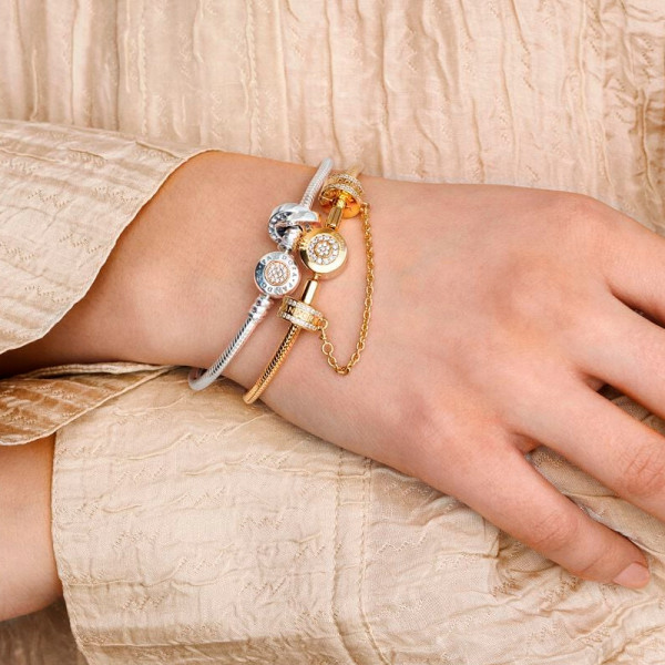 p-data-autolblpdpproductnamecharm-de-clip-cadena-de-seguridad-del-logotipo-de-pandoranbsp768642c01-p