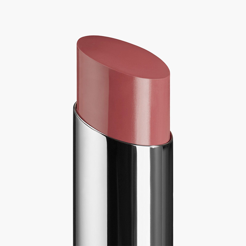 The Long-Lasting Moisturizing and Plumping Lipstick. Intense Color and Shine.