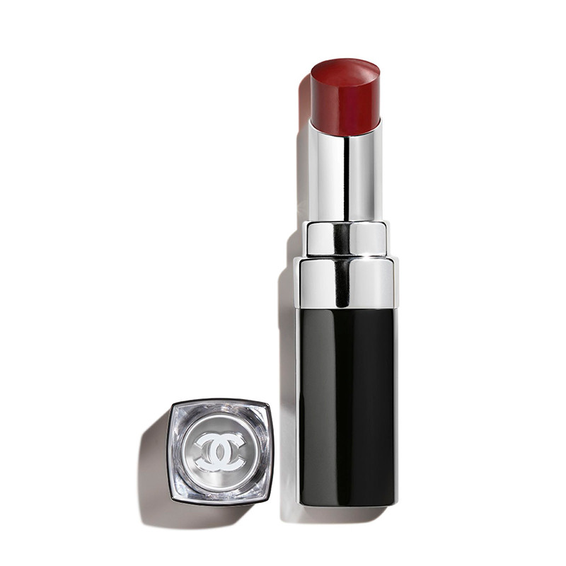 the-long-lasting-moisturizing-and-flupping-lipstick-intense-color-and-brightness