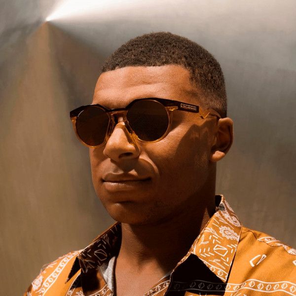 lunettes-de-soleil-kylian-mbappe-signature-series-hstn