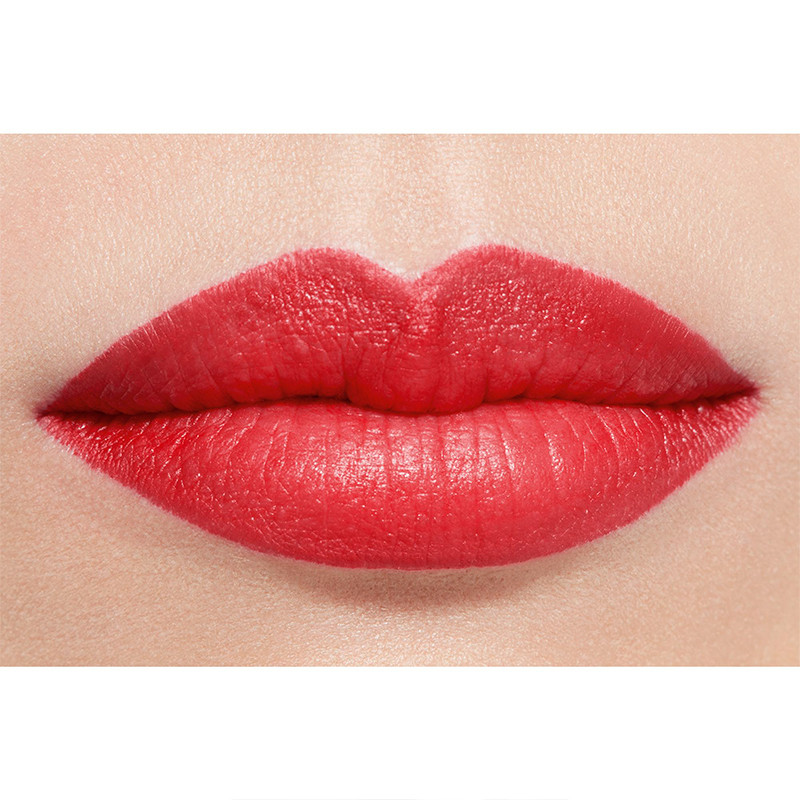 The Luminous Velvety Lipstick