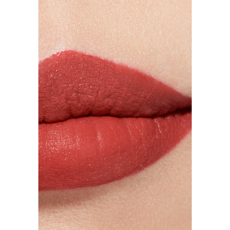 The Luminous Velvety Lipstick