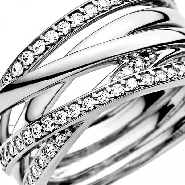 intertwined-ring-190919cz