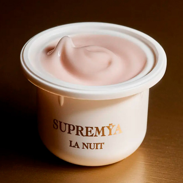 supremya-eye-cream-le-grand-soin-yeux-anti-age-creme-anti-cernes-et-poches-sous-les-yeux