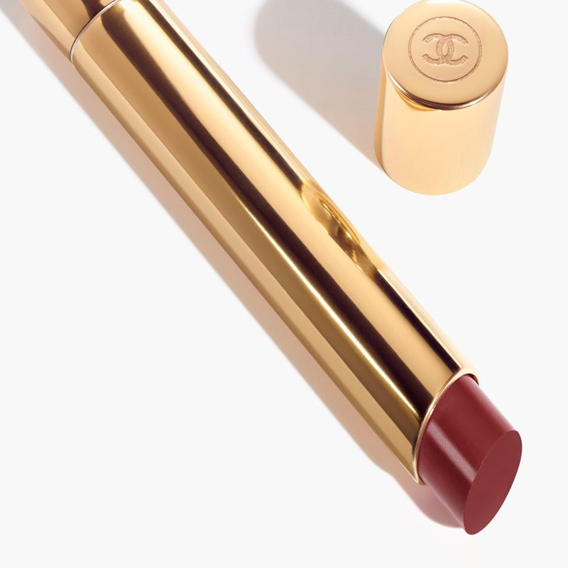 high-intensity-lipstick-concentrate-of-light-and-treatment-rechargeable-rouge-allure-lextrait