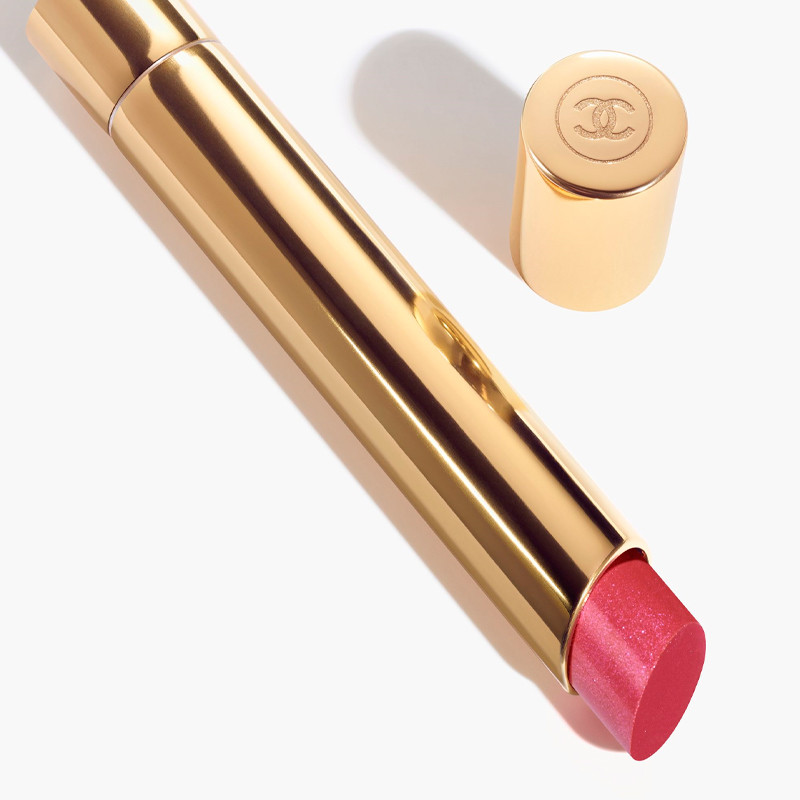 high-intensity-lipstick-concentrate-of-light-and-treatment-rechargeable-rouge-allure-lextrait