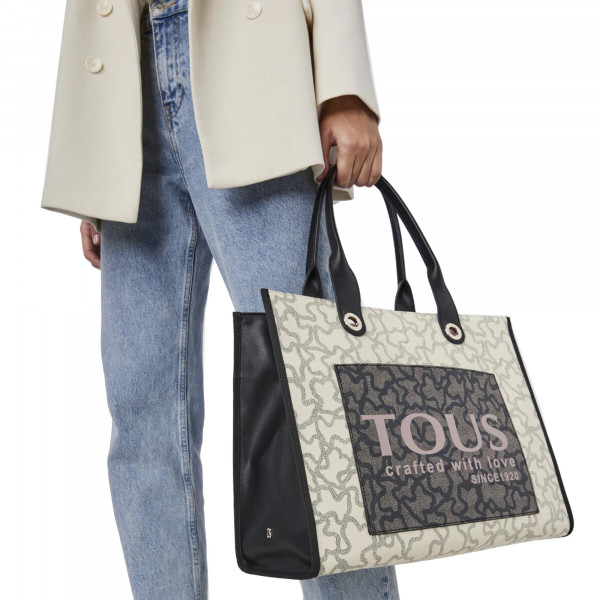 Tous Amaya-Tasche