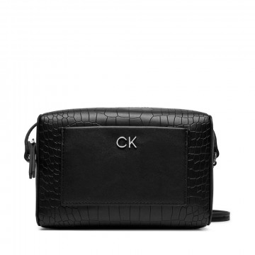 daily-camera-crossbody-bag