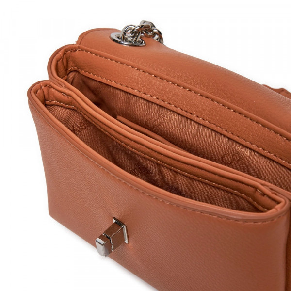 bolso-de-hombro-pequeno-convertible