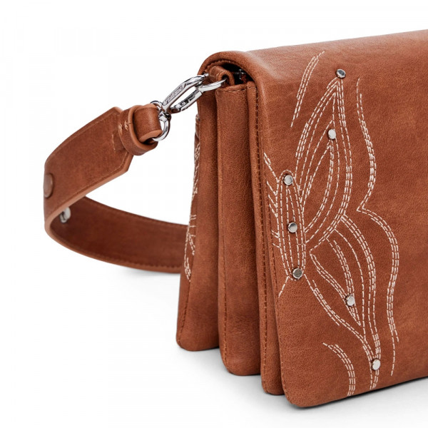 reprise-goodall-sand-dortmund-flap-bag