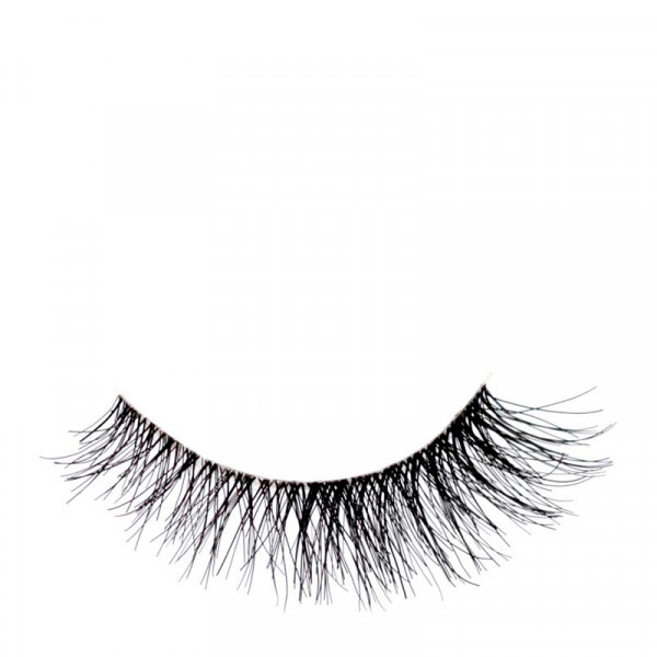 false-eyelashes