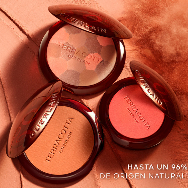 terracotta-blush-colorete-con-efecto-buena-cara-90-de-ingredientes-de-origen-natural