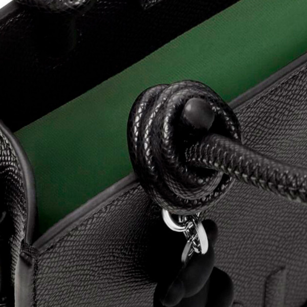 mini-bolso-pop-negro-con-charm-de-oso-tous mini-bolso-pop-negro-con-charm-de-oso-tous