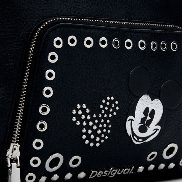 mochila-cravejada-do-mickey-mouse