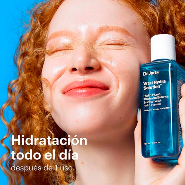 hydro-plump-treatment-essence-moisturizing-facial-treatment