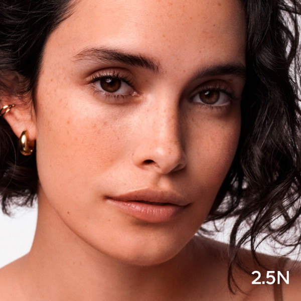 terracotta-le-teint-glow-long-lasting-natural-luminosity-foundation-no-transfer