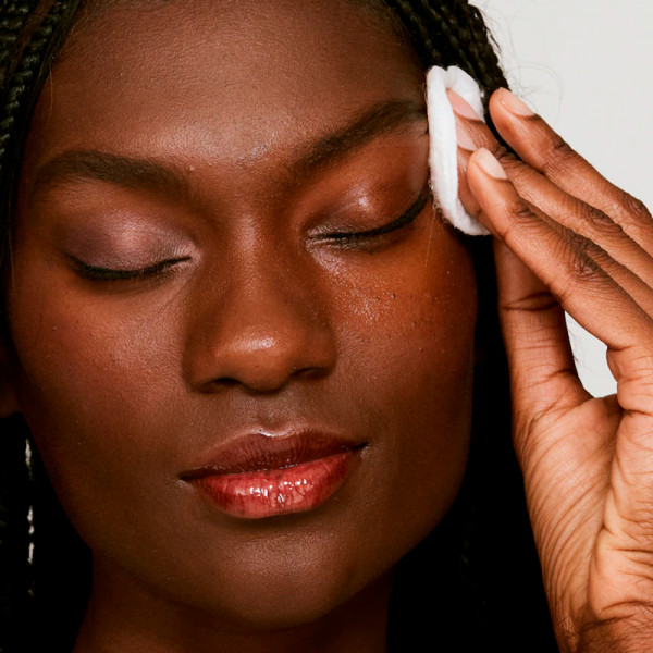 take-the-day-off-makeup-remover