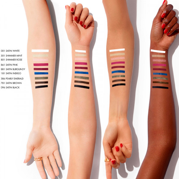 ultra-precieze-eyelinermarker-intense-waterdichte-kleur