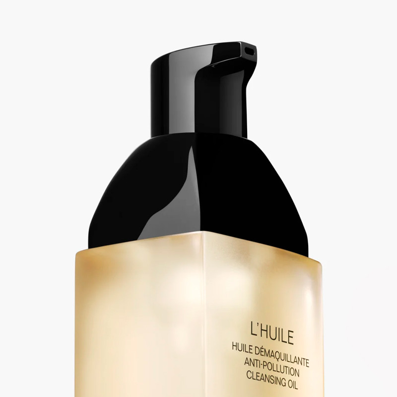 anti-pollution-make-up-remover-oil