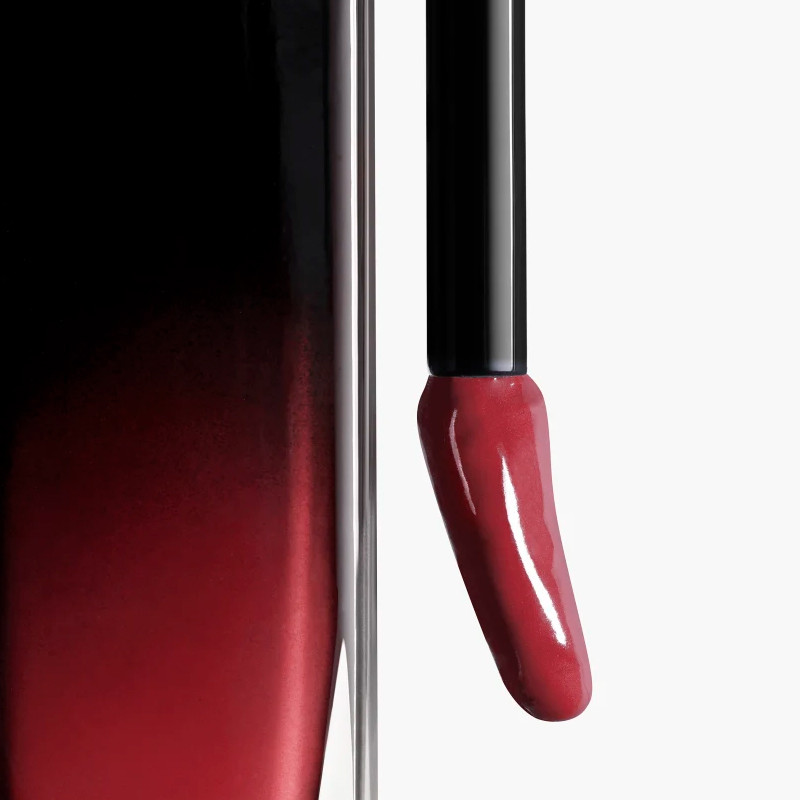 the-long-lasting-brilliant-liquid-lipstick