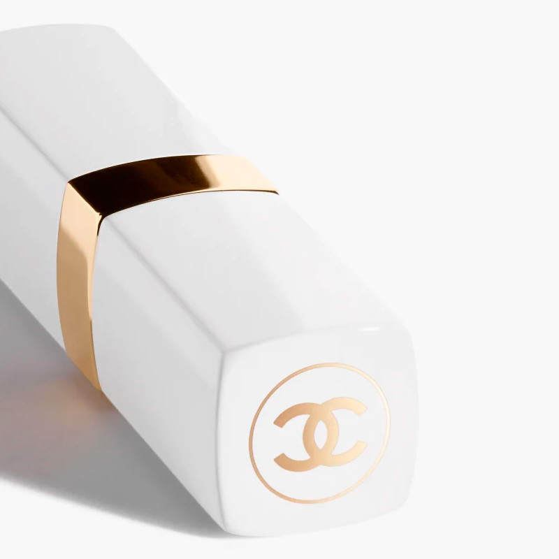 le-baume-teinte-hydratant-et-embellisseur-a-l-intensite-sur-mesure