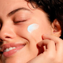 refreshing-water-plumping-gel-serum-spf30-leichtes-feuchtigkeitsserum-spf30