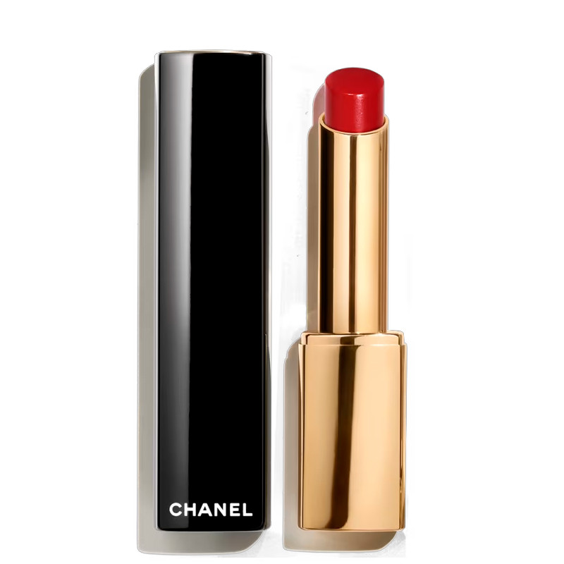 der-hochintensive-lippenstift-licht-und-pflegekonzentrat-wiederaufladbar