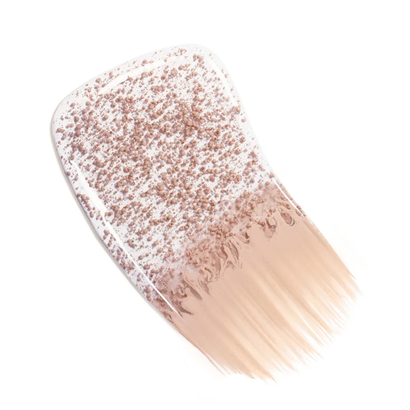 eau-de-maquillage-fraiche-aux-microbulles-de-pigments-effet-peau-nue-effet-visage-naturel-et-lumineux