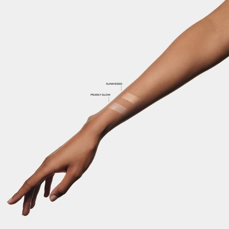 illuminante-per-l-incarnato-effetto-iridescente-effetto-viso-luminoso-e-bello-per-viso-e-corpo