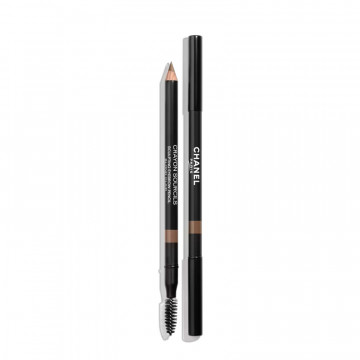 pencil-for-structuring-eyebrows