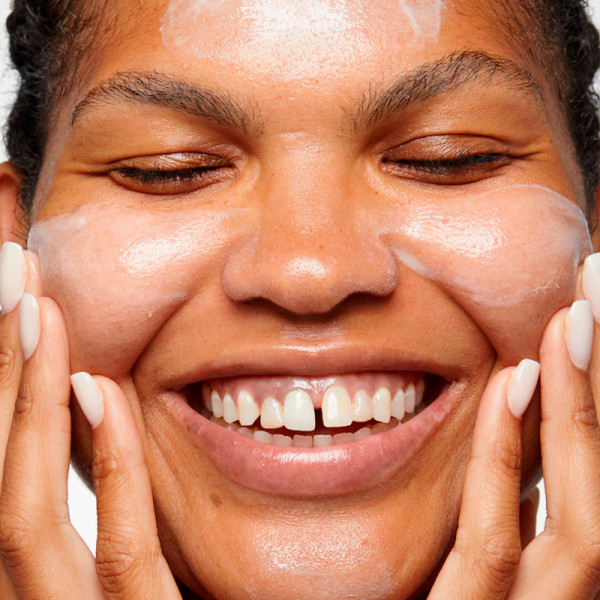 anti-blemish-solutions-clearing-moisturizer