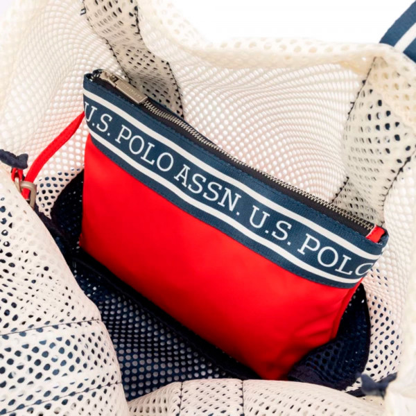 hohe-tasche-am-pool
