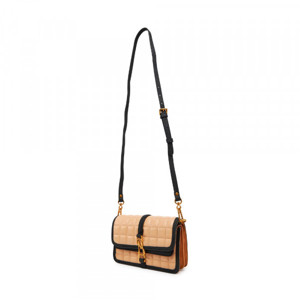 brya-n-tasche