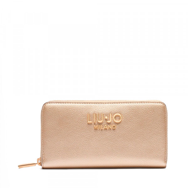 large-zippered-wallet