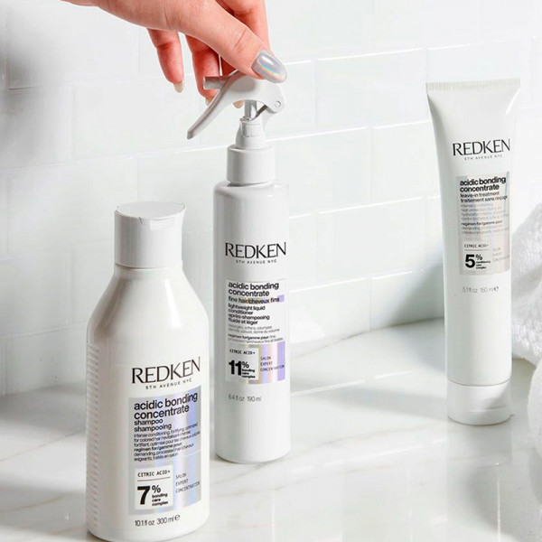 acidic-bonding-concentrate-liquid-spray-conditioner-that-provides-repair-and-volume-to-fine-hair-in-just-1-use