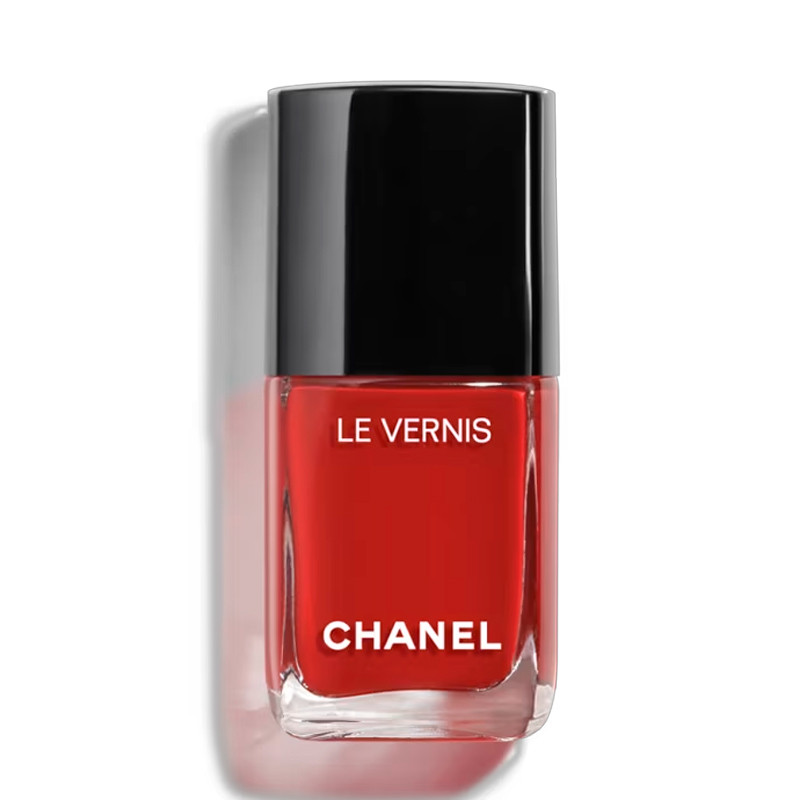 lang-anhaltende-farbe-und-glanz