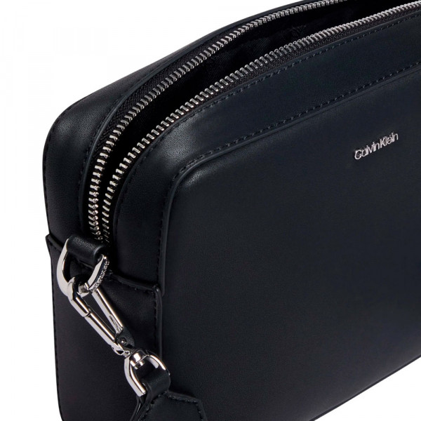 must-small-bag