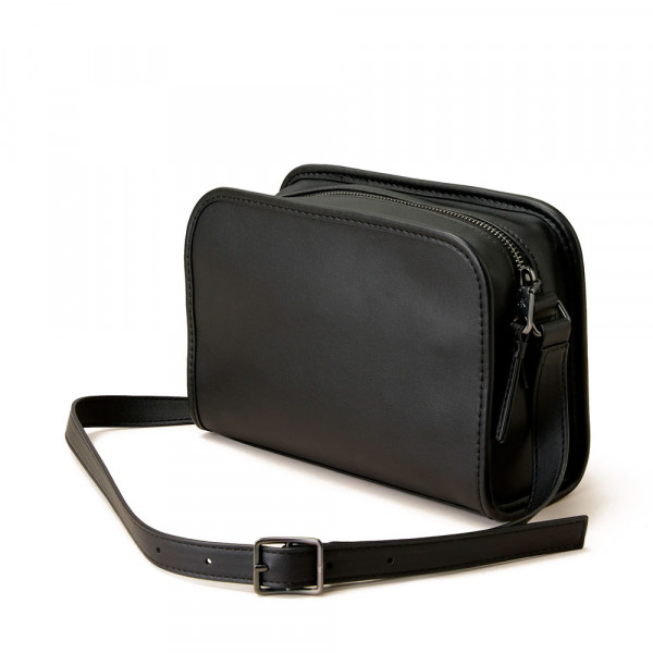 sculpted-impression-shoulder-bag