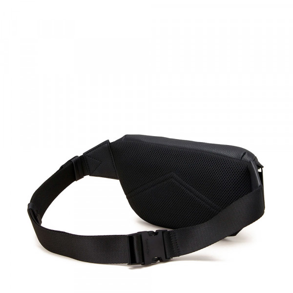 bolsa-de-cintura-obrigatoria