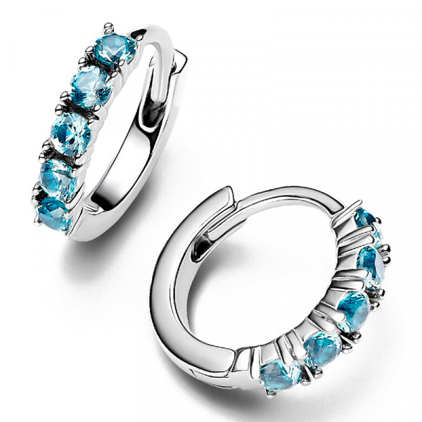 hug-earrings-293849c01