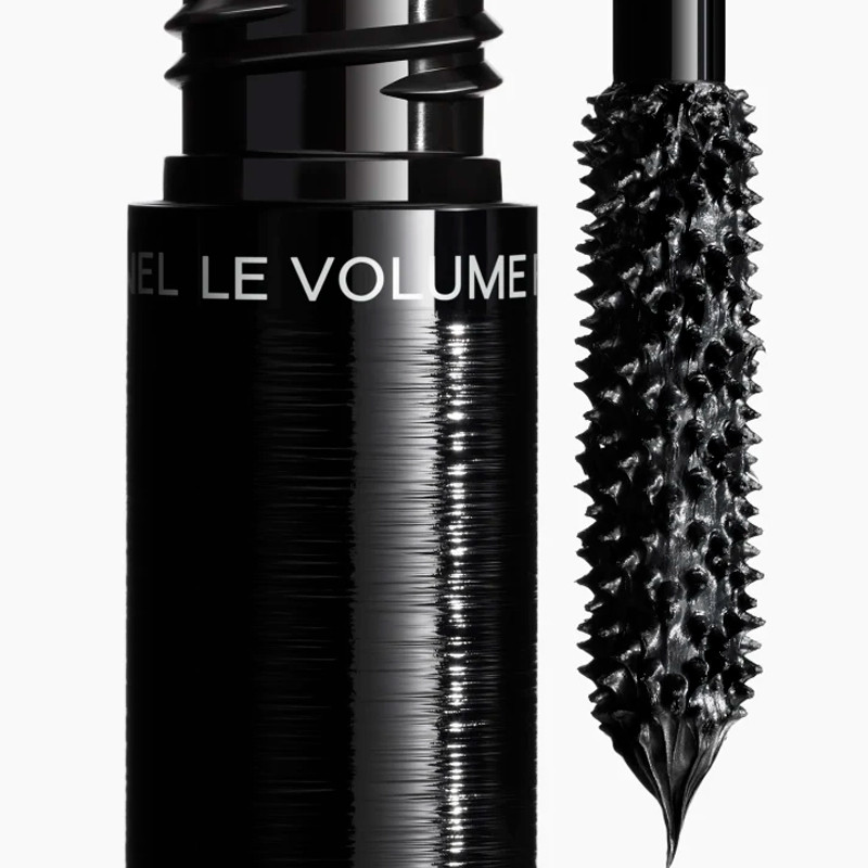extreme-volume-mascara-3d-geprinte-kwast
