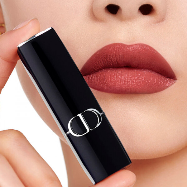 color-couture-lipstick-satin-finish-hydrating-floral-treatment-long-lasting
