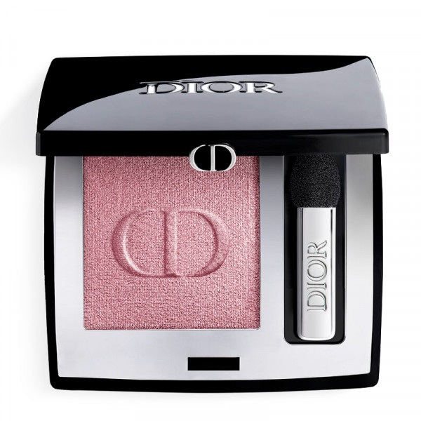 lidschatten-intensive-farbe-und-spektakulares-finish-cremiges-puder-langanhaltend