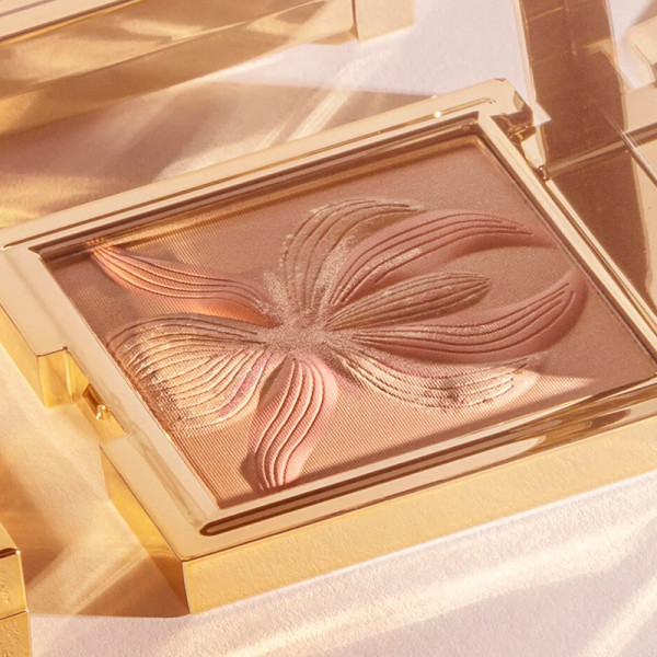 l-orchidee-highlighter-blush