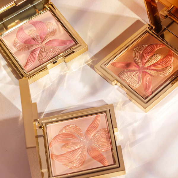 l-orchidee-highlighter-blush