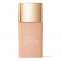 Double Wear
Langanhaltendes natürliches Make-up mit LSF 20