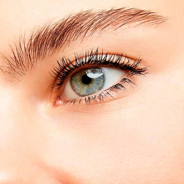 mascara-volume-effet-faux-cils-radical-mascara-de-pestanas
