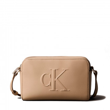 geformte-kamera-schultertasche