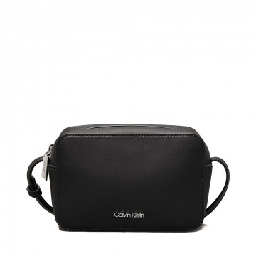 must-camera-bag-schultertasche