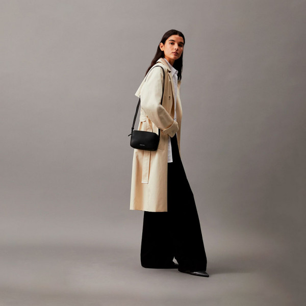 sac-a-bandouliere-pour-appareil-photo-must